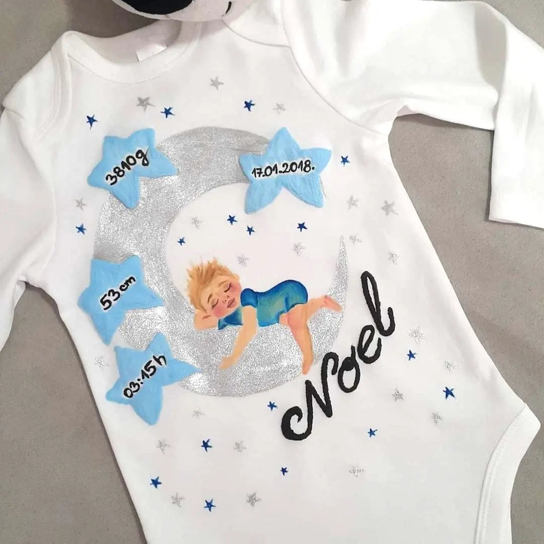 ručno oslikani unikat bodi za bebe personalizirani poklon za djecu rođenje krštenje babinje bodi s podatcima s rođenja datum težina visina vrijeme unikatno posebno