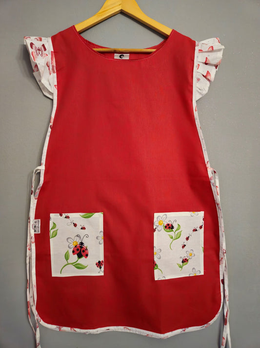personalizirane pregače s printom pregača kuta za vrtić kute za s tiskom, pokloni za tete u vrtiću, kute s crtežom, personalizirane kute, personalizirane pregače, kute s ilustracijom, poklon za tete u vrtiću, kute za vrtić