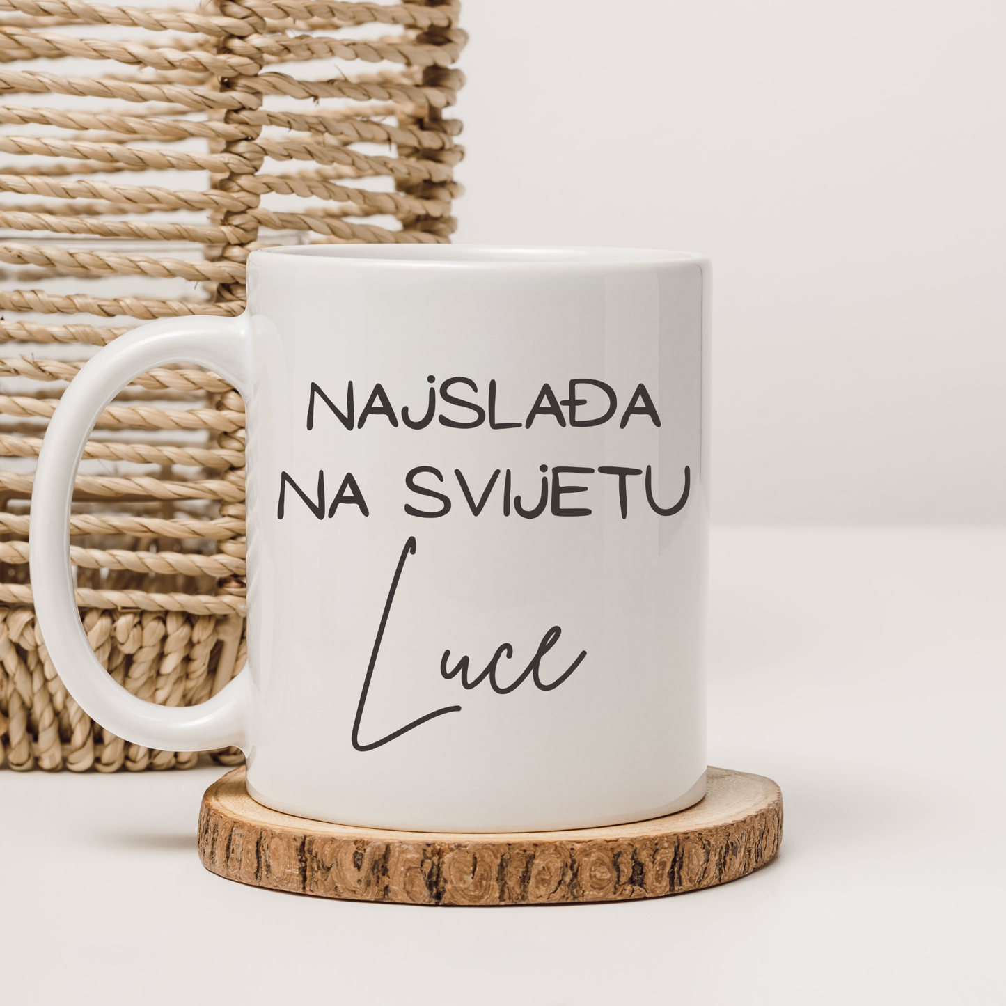 Crtež tvog ljubimca na šalici