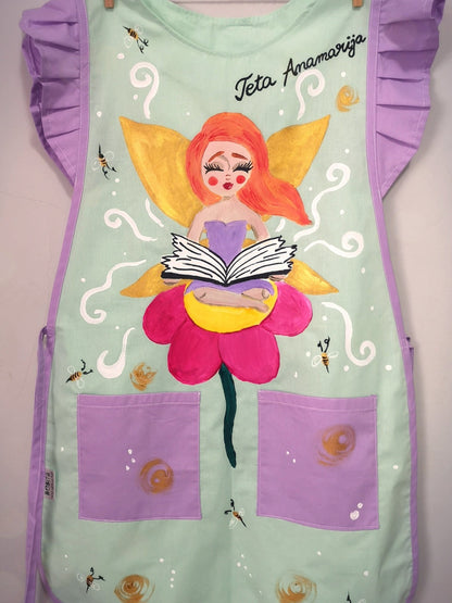 kute za tete u vrtiću ilustratorica oslikana personalizirana radna pregača kecelja personalizirani poklon unikat odgojiteljice odgajatelje pokloni za tete u vrtiću tetu 