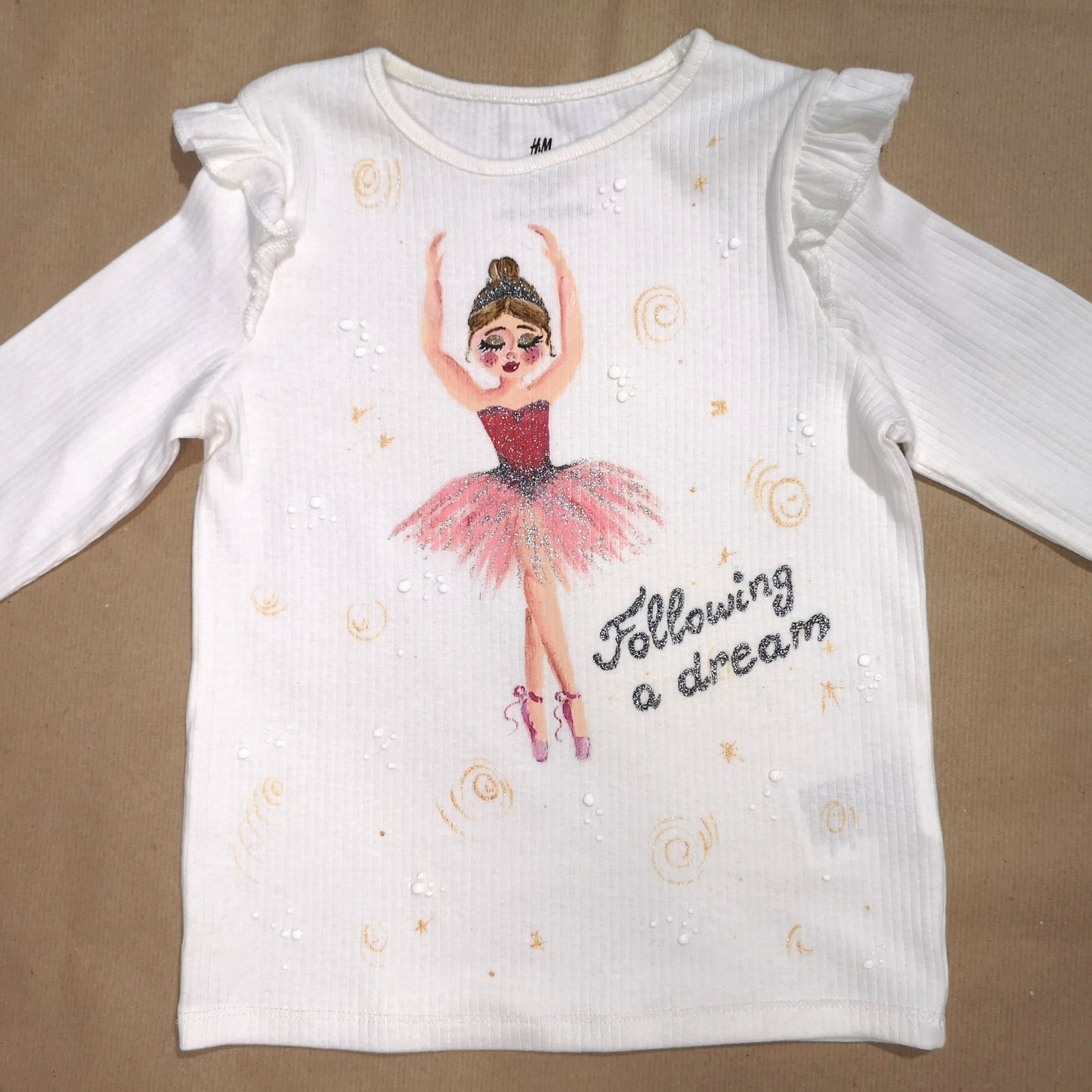 Personalizirani pokloni za bebe, personalizirani pokloni za djecu, ručno oslikana personalizirana dječja majica unikatni pokloni personalizirani unikat za djevojčice i dječake majica s motivom po želji rođendan balerina vila 